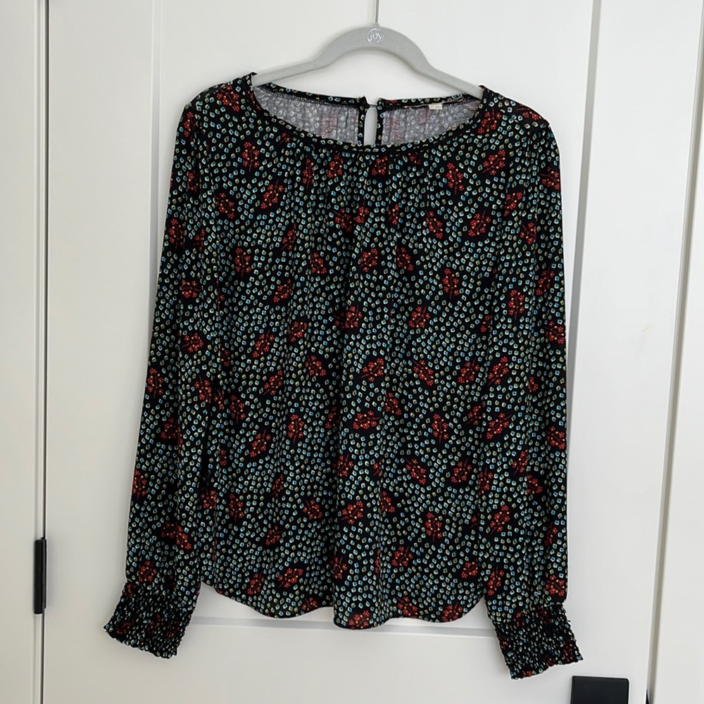 Loft Size M black, red, teal, gold long sleeved shirt w/ elastic cuffs